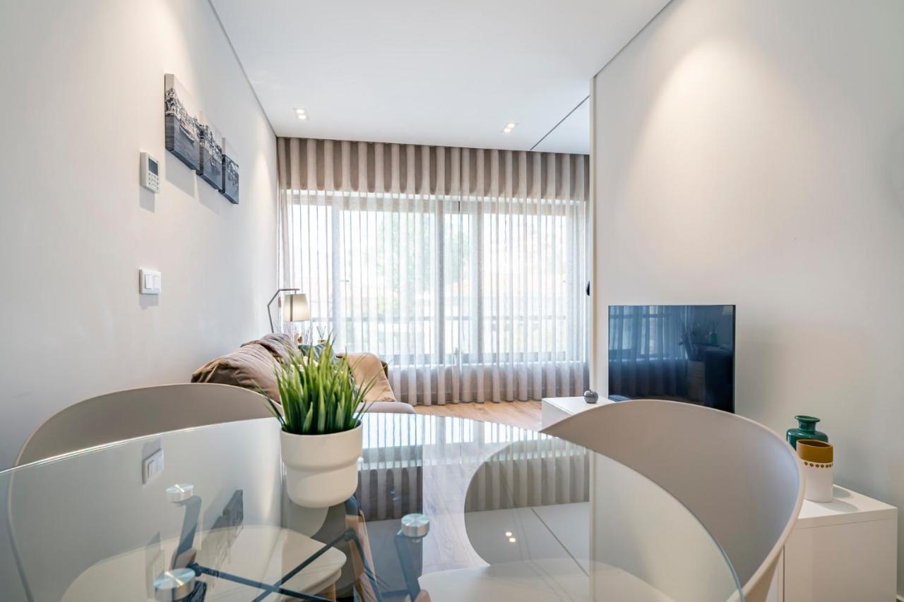 Antas Park Flat With Pool Appartement Porto Buitenkant foto