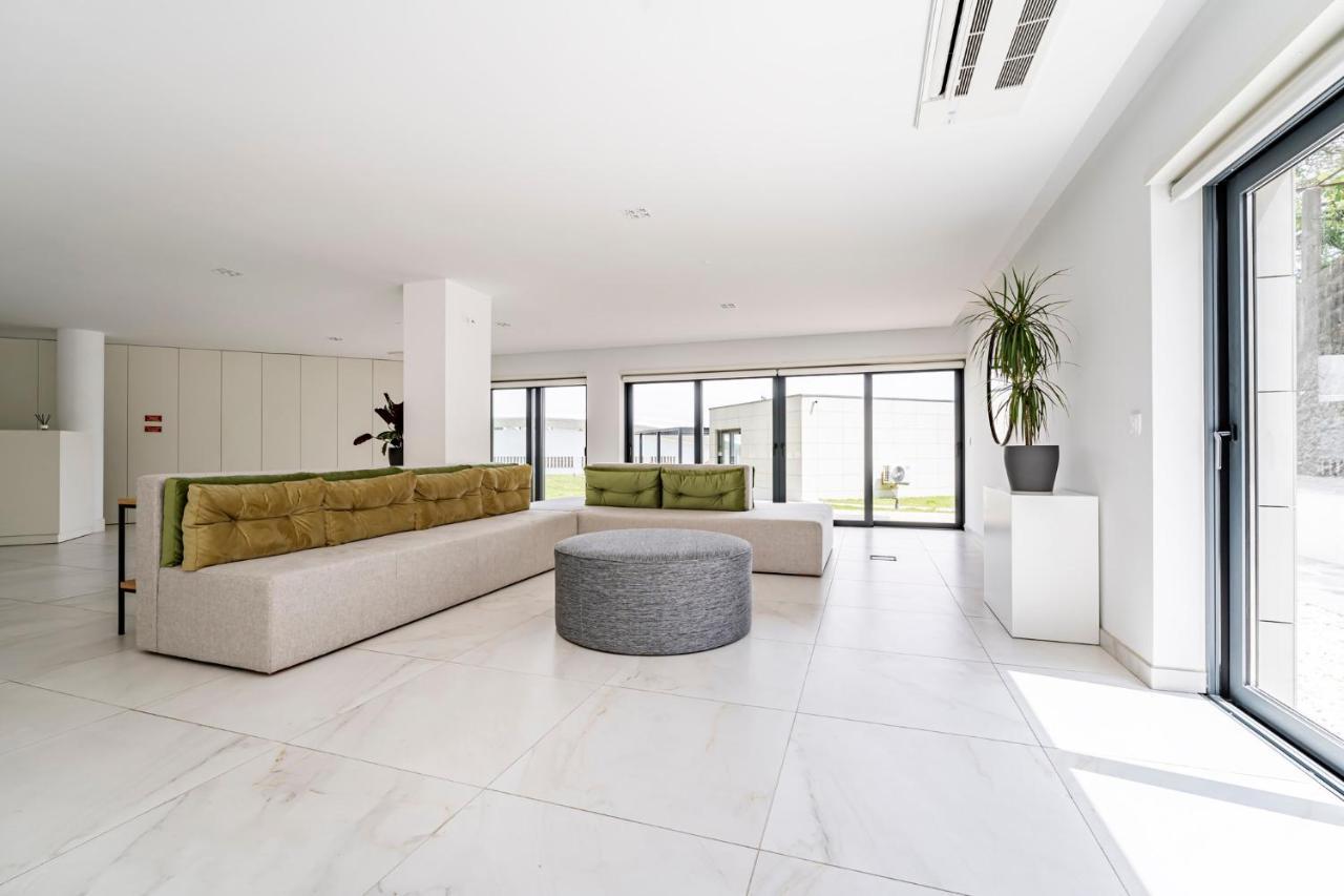 Antas Park Flat With Pool Appartement Porto Buitenkant foto